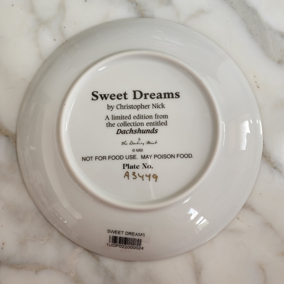 Limited Edition Danbury Mint Dachshunds Collection by Christopher Nick - Picture 4 of 4